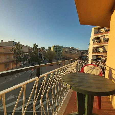 Diana Apartamento Con Terraza Muy Cerca Del Mar Pineda de Mar Εξωτερικό φωτογραφία